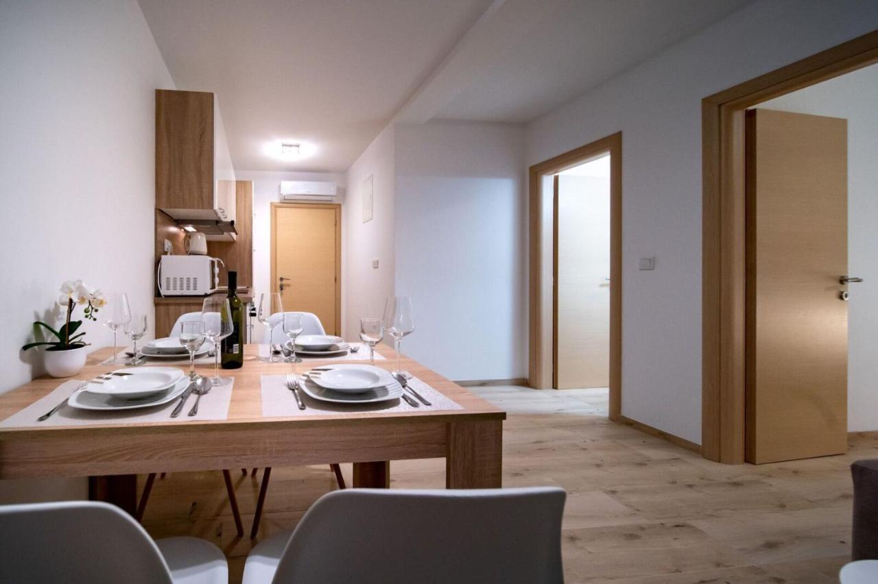 Apartments Arbis Lopar Exterior photo
