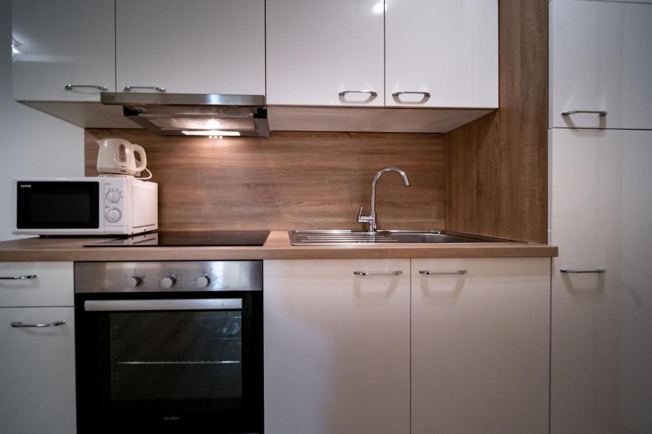 Apartments Arbis Lopar Exterior photo
