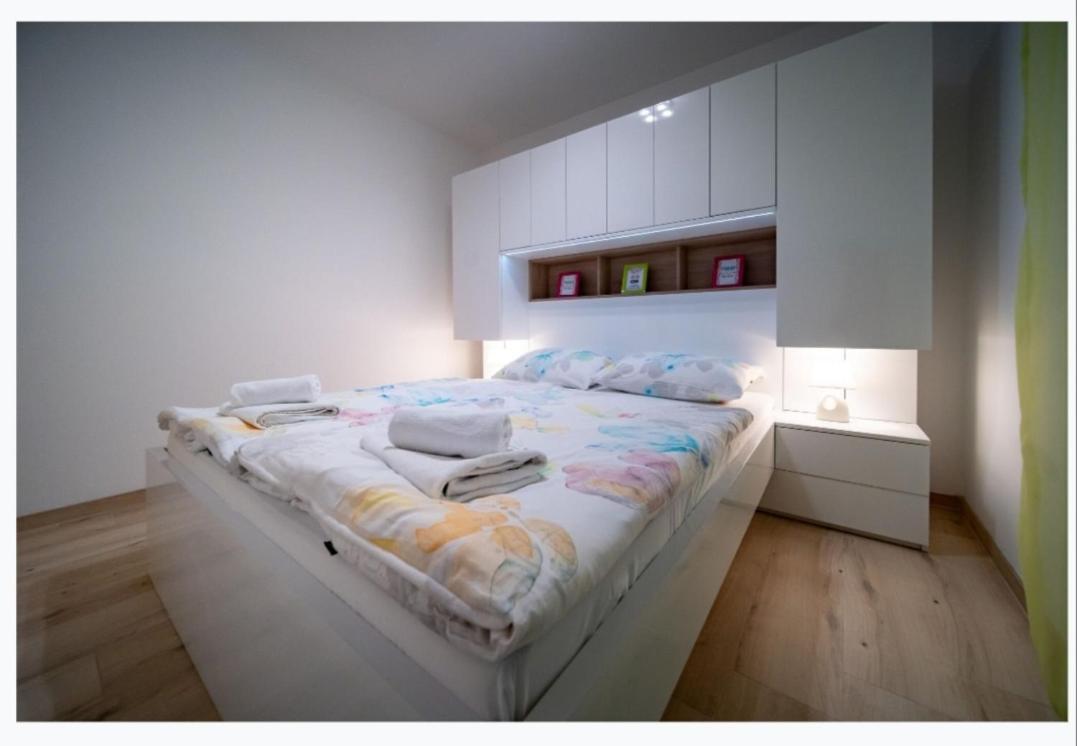 Apartments Arbis Lopar Room photo