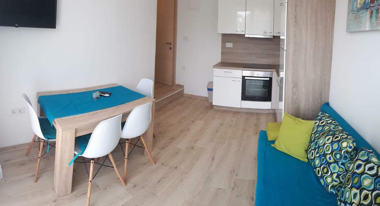 Apartments Arbis Lopar Exterior photo