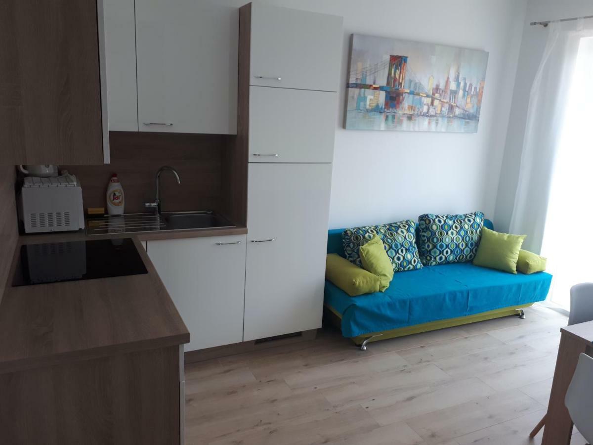 Apartments Arbis Lopar Exterior photo